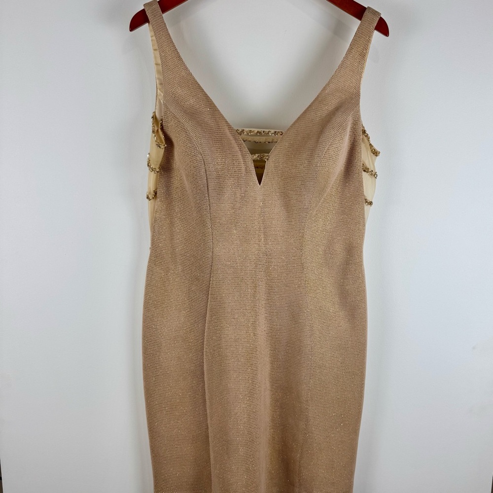 Elegant Gold Sleeveless Prom Dress